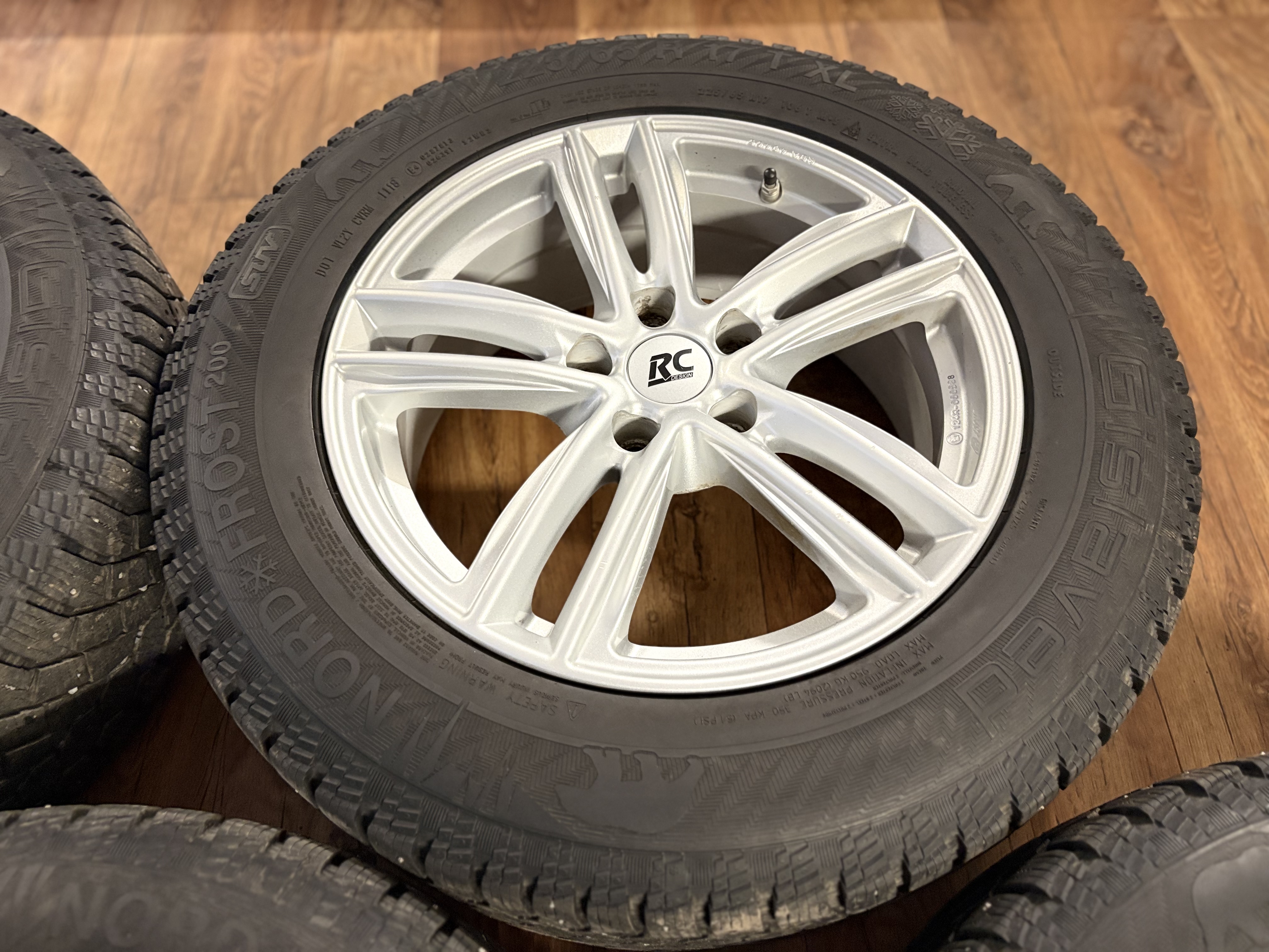 Nissan X-Trail - Photo 4