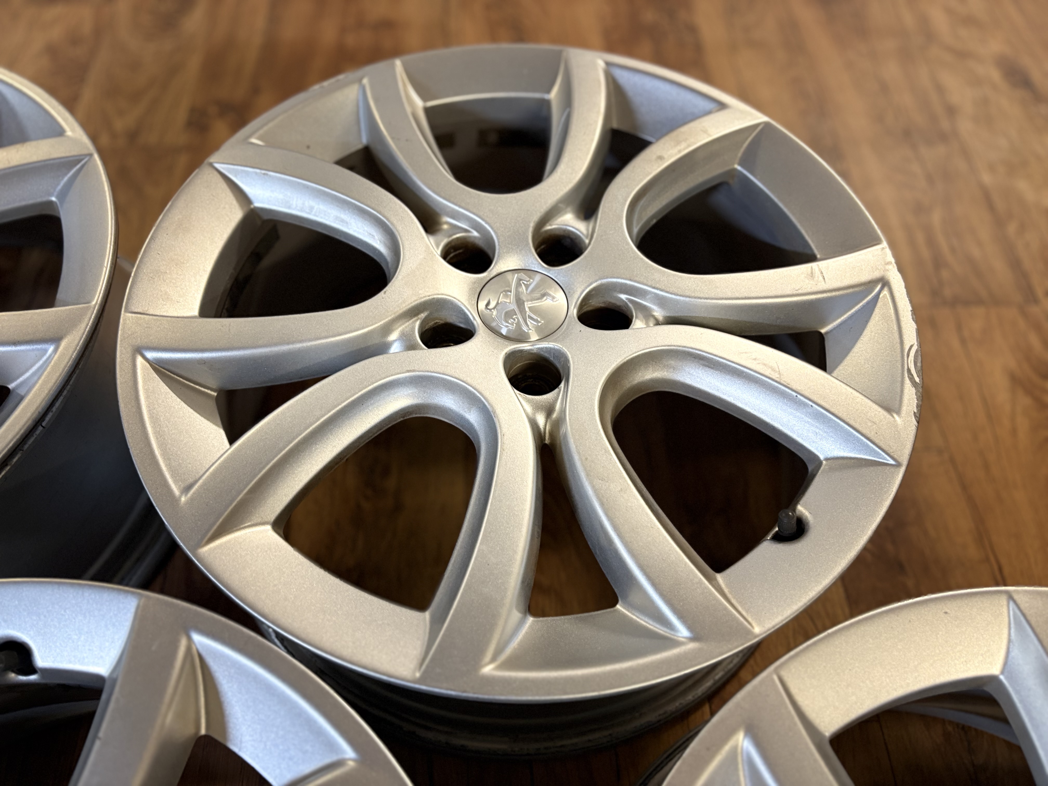 Peugeot - Photo 4
