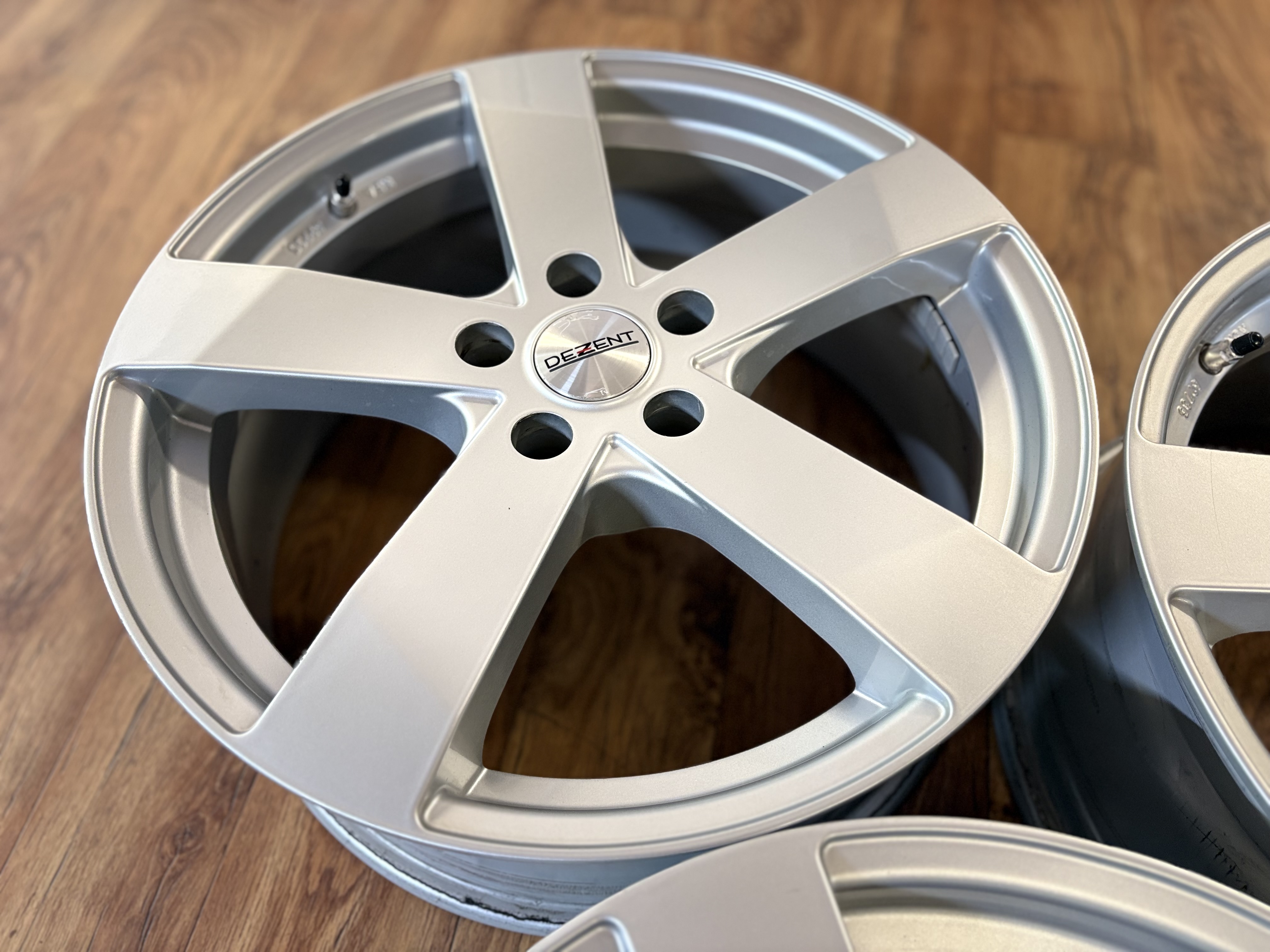 Dezent R18 - Photo 5