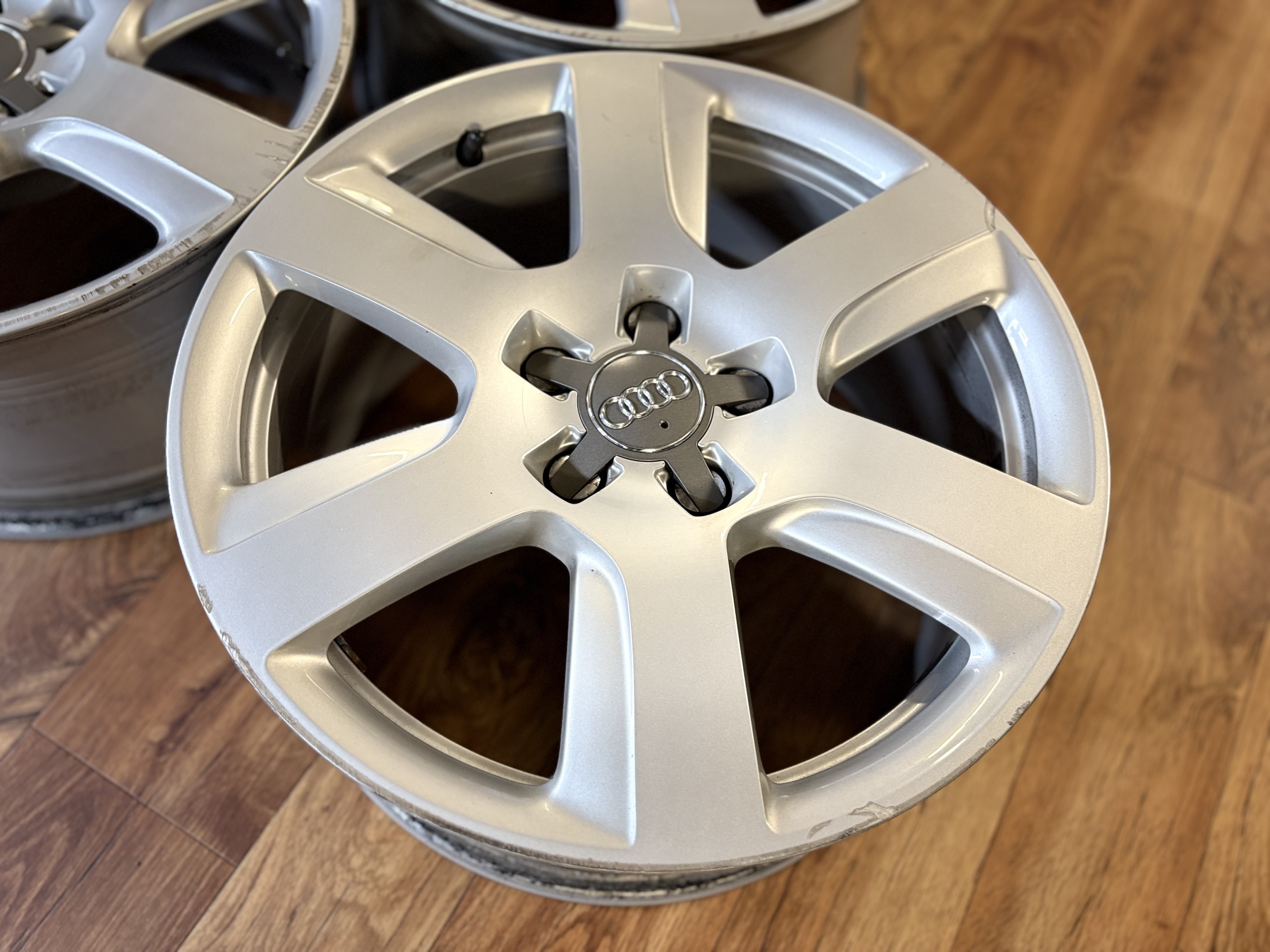 Oriģinālie Audi - Photo 2