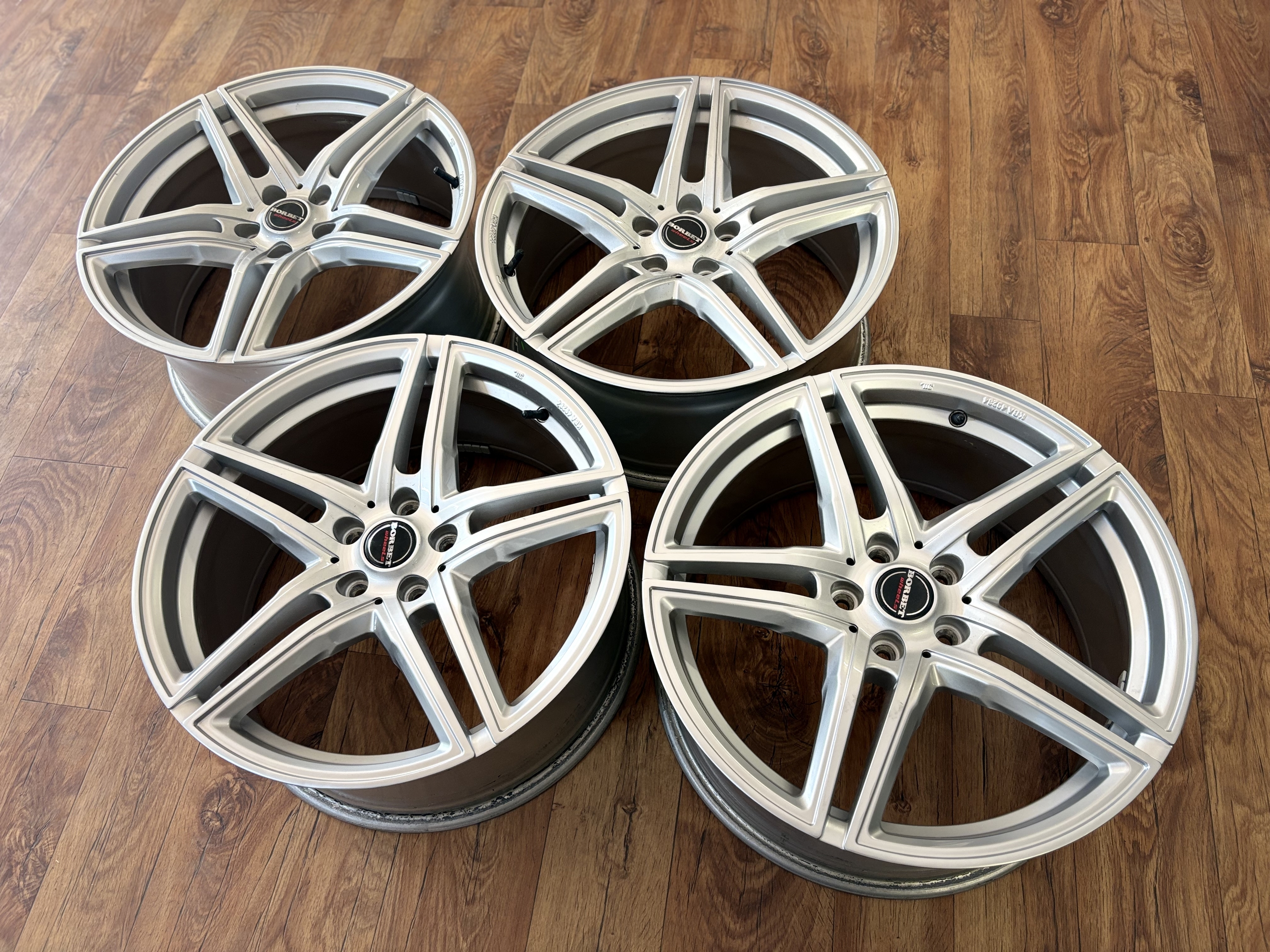 Audi A6 C8 - Photo 1