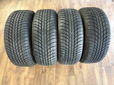 Bridgestone Blizzak LM001
